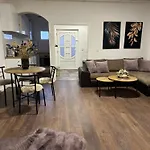 Gianni's דירה