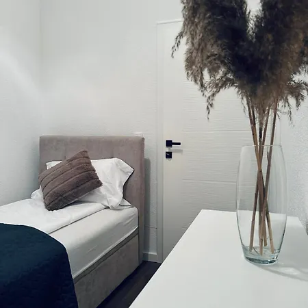 Gianni's Apartman