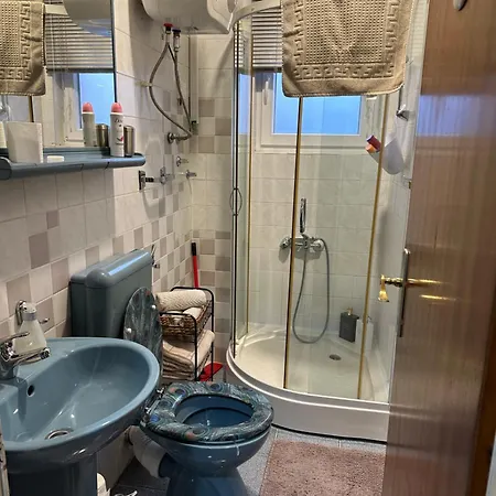 公寓 Gianni's 塞拉耶佛